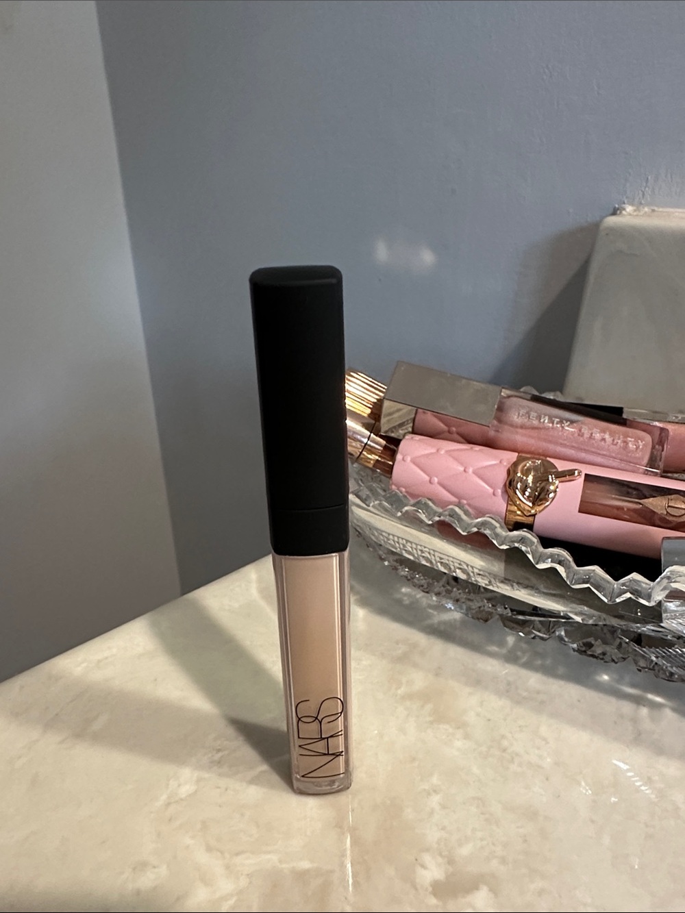 NARS Radiant creamy Concealer - light 2 vanilla